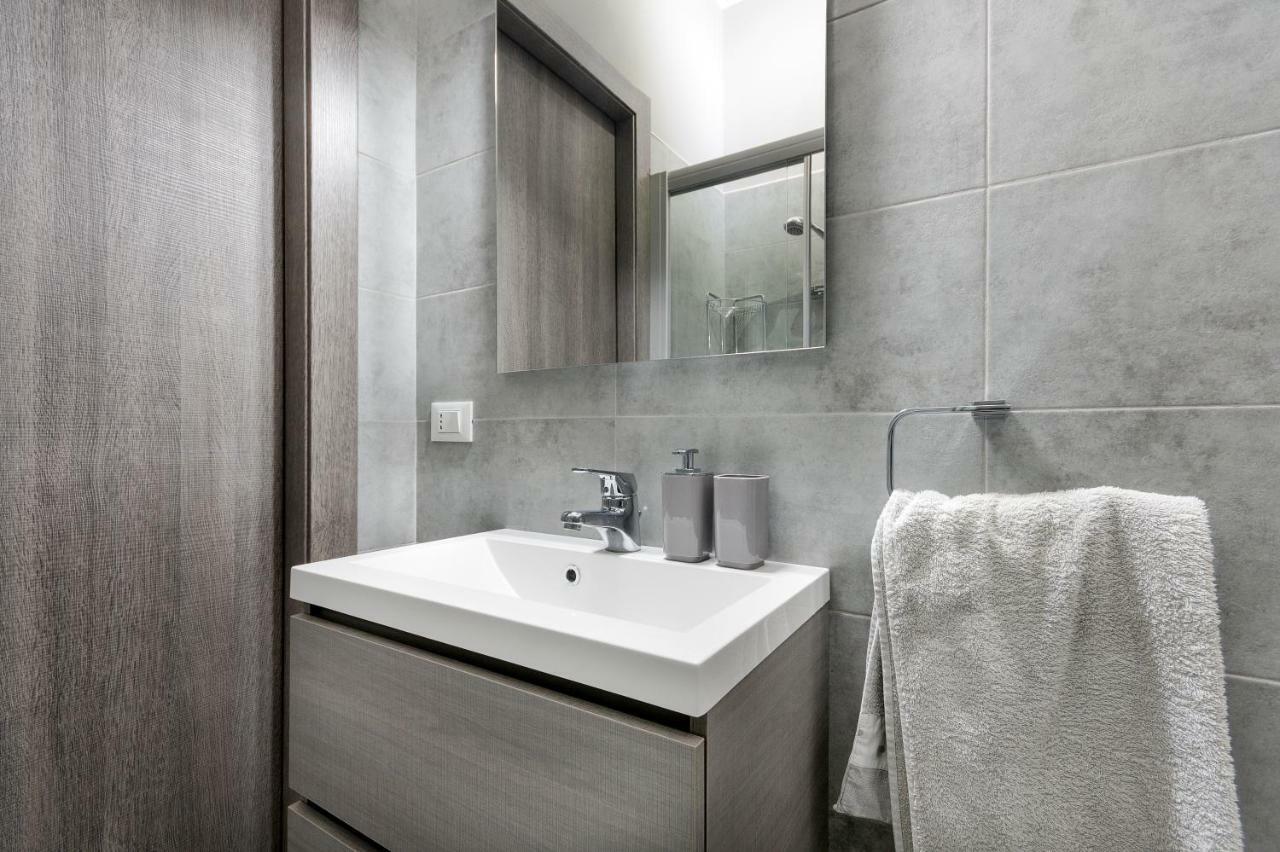 Verona Borgo Roma Apartment Екстер'єр фото