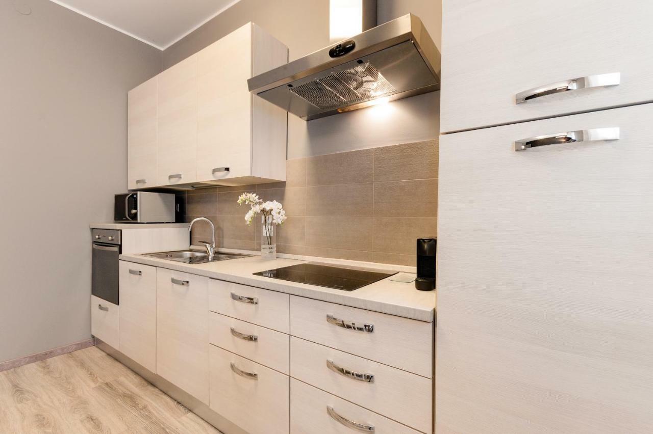 Verona Borgo Roma Apartment Екстер'єр фото